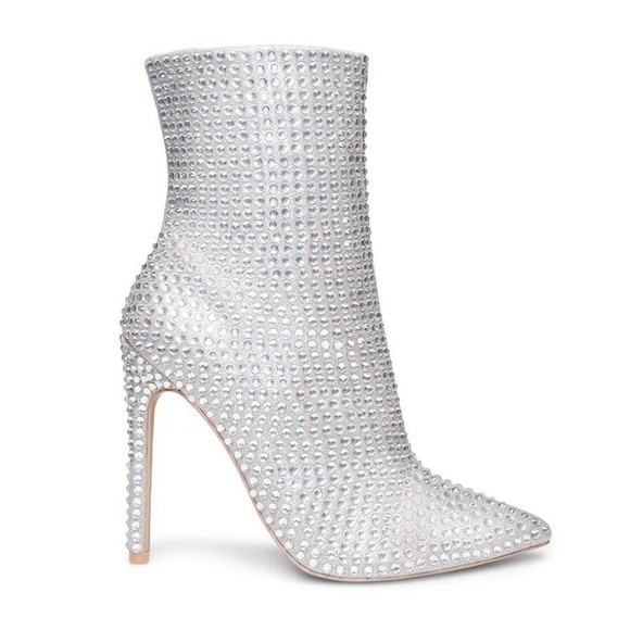 Steve Madden Shoes - Steve Madden NWT Winnings Rhinestone Booties